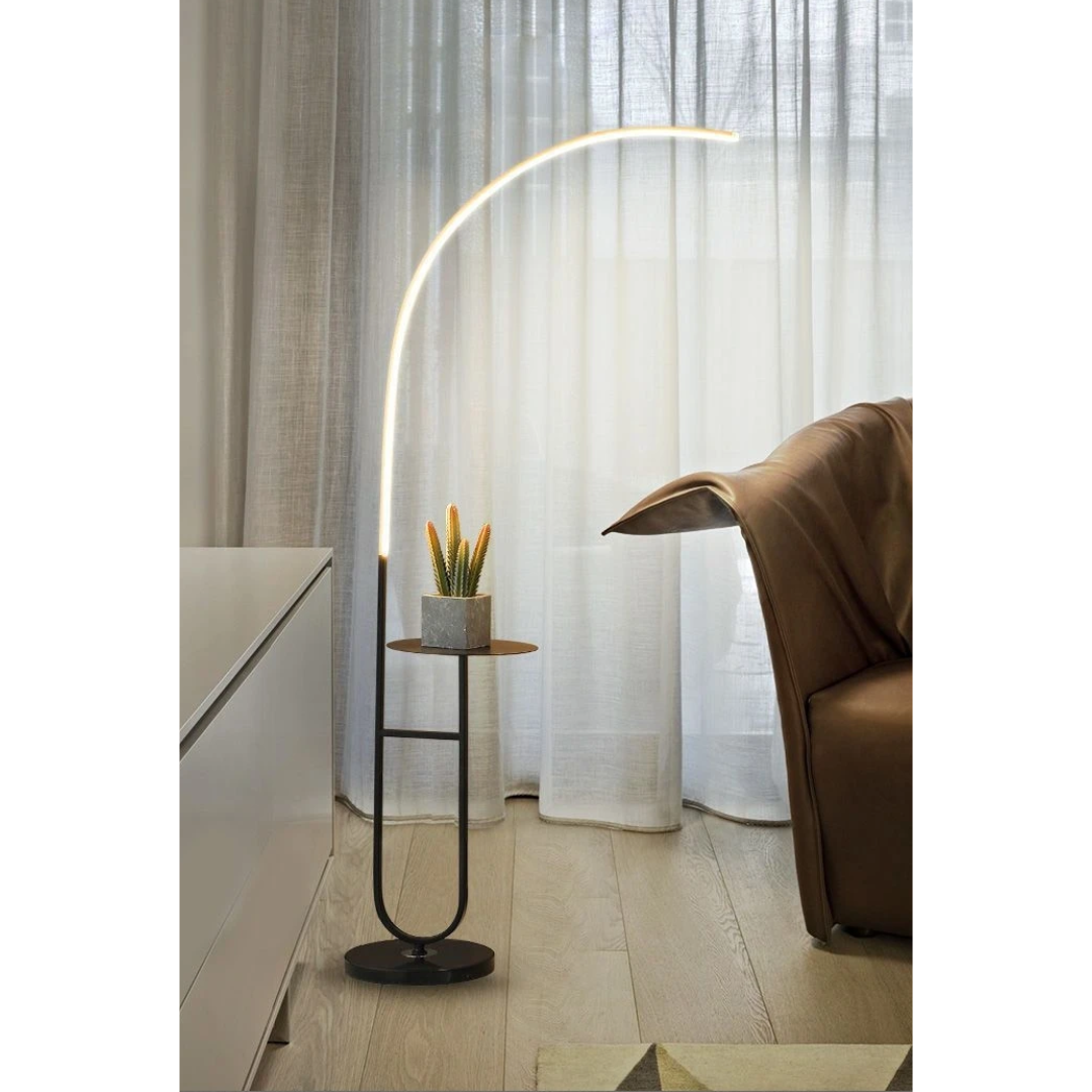Bela Floor Lamp